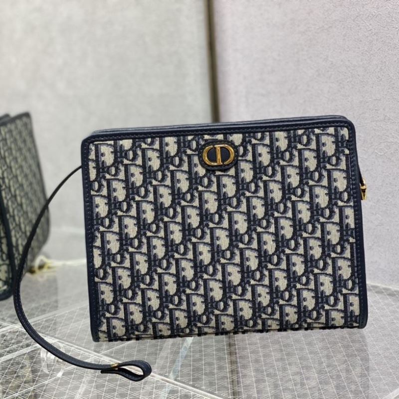D*or clutch bags